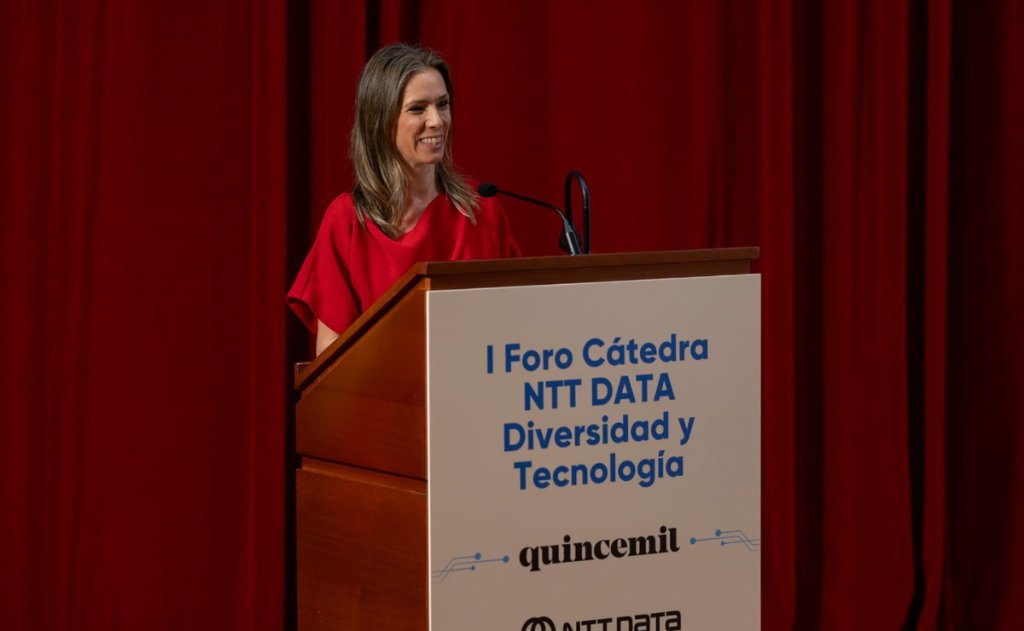 Mónica Martínez en la presentación del I Foro Cátedra NTT DATA Diversidad y Tecnología